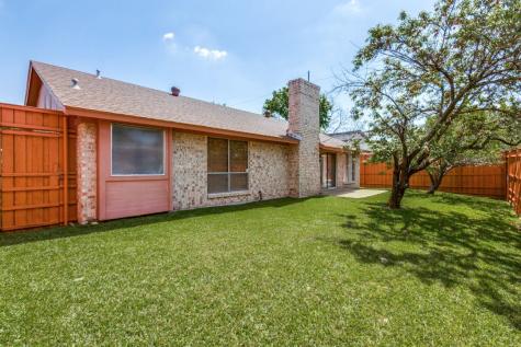 2205 Phoenix Drive Garland TX 75040