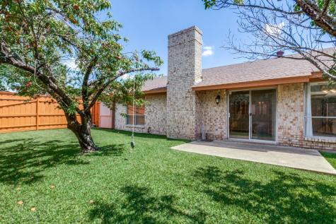 2205 Phoenix Drive Garland TX 75040