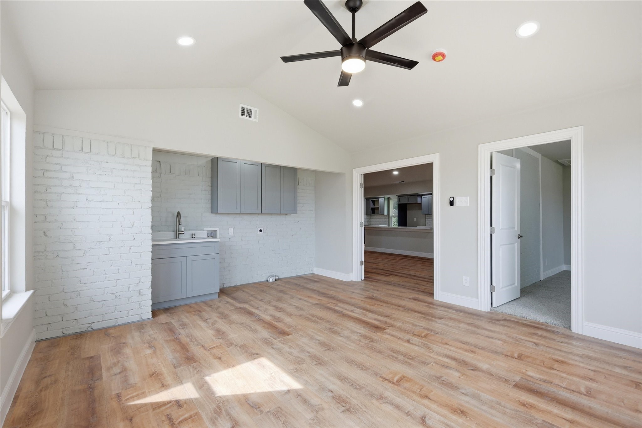 6333 Symphony Lane Dallas TX 75227