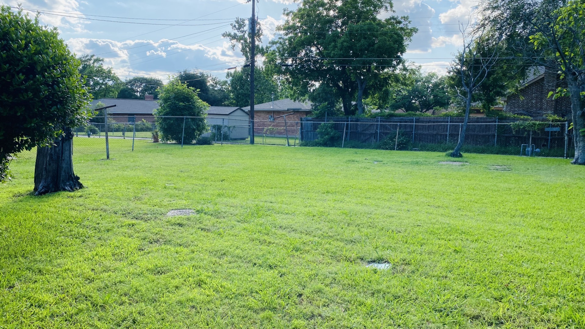 1617 Blackhawk Lane Garland TX 75043