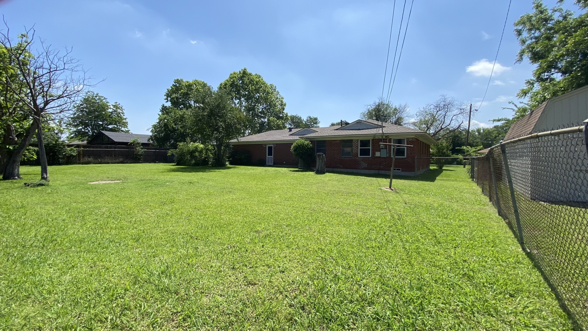 1617 Blackhawk Lane Garland TX 75043
