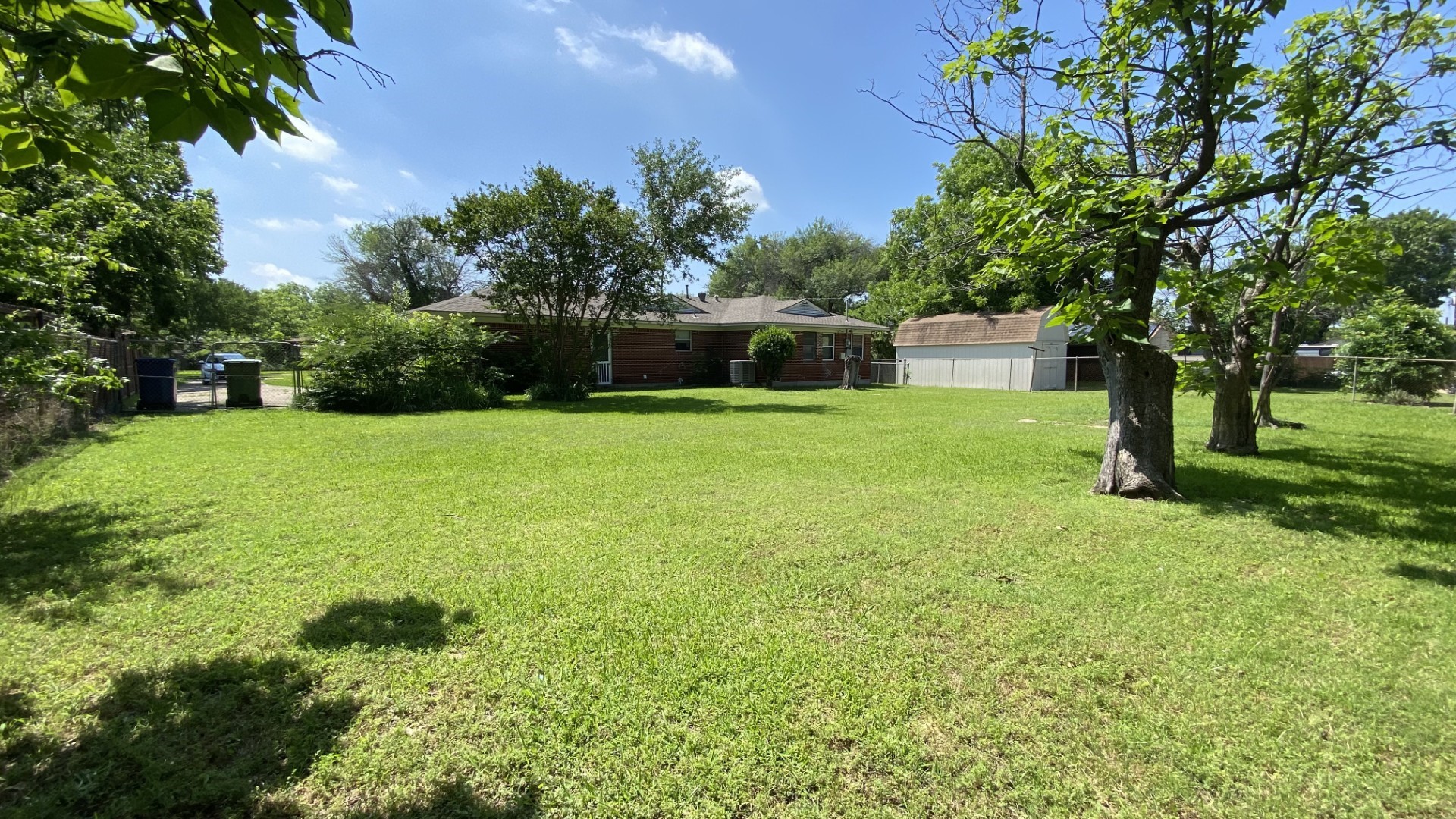1617 Blackhawk Lane Garland TX 75043