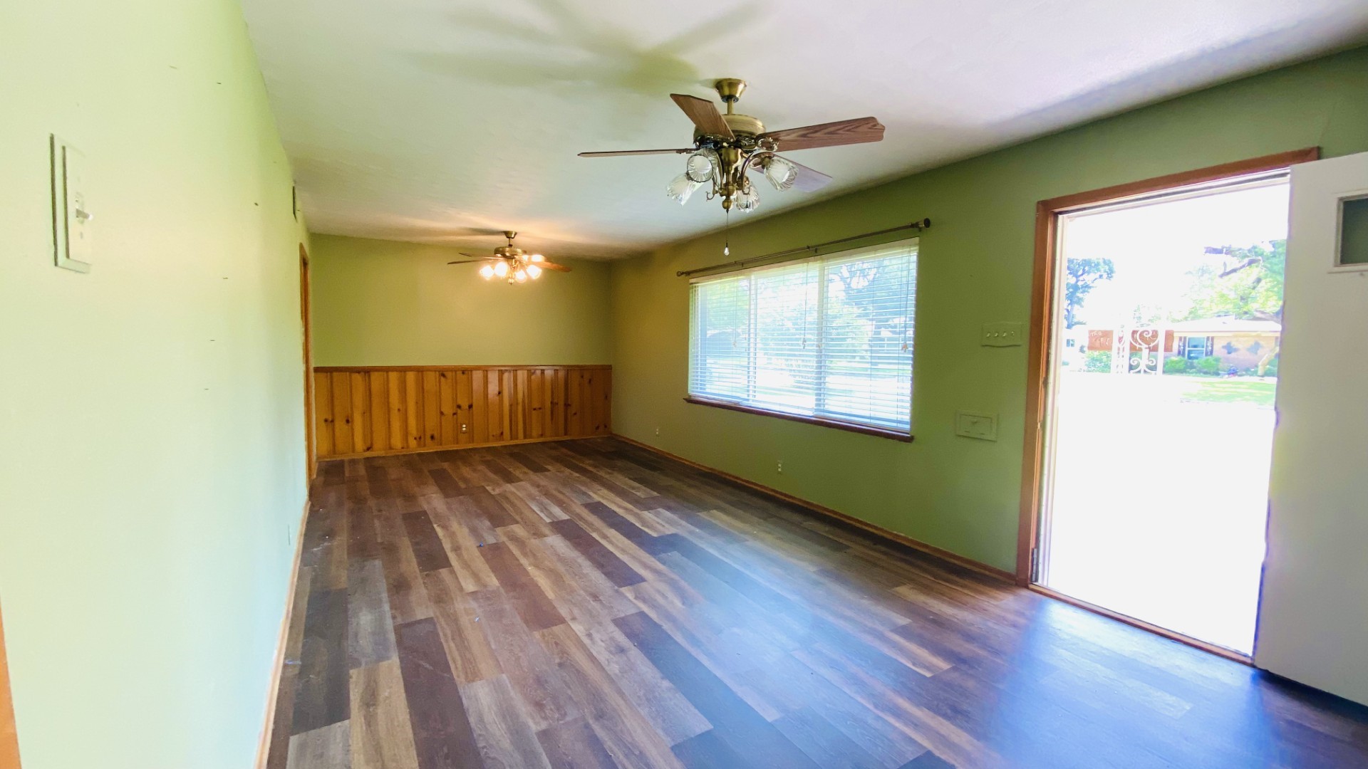 1617 Blackhawk Lane Garland TX 75043