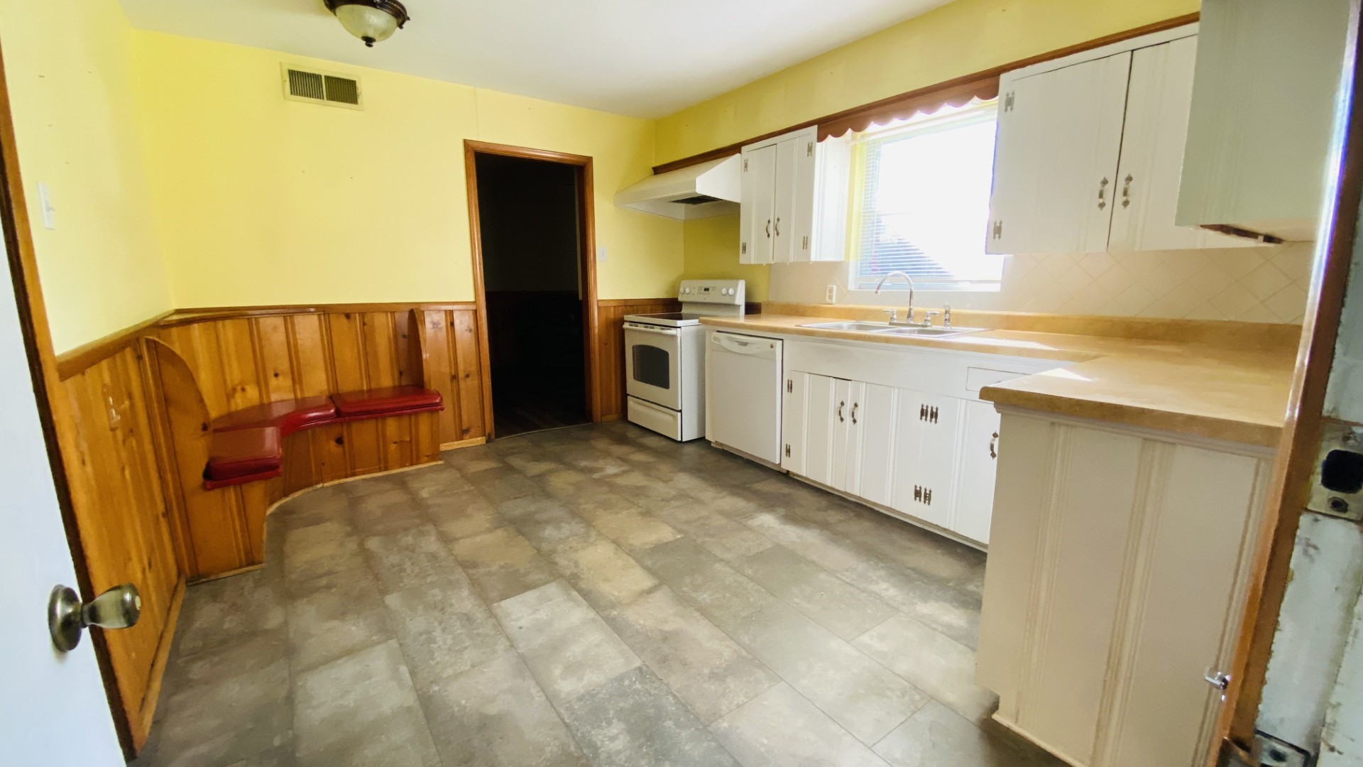 1617 Blackhawk Lane Garland TX 75043