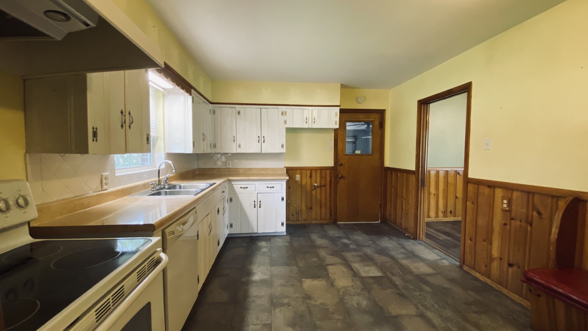 1617 Blackhawk Lane Garland TX 75043