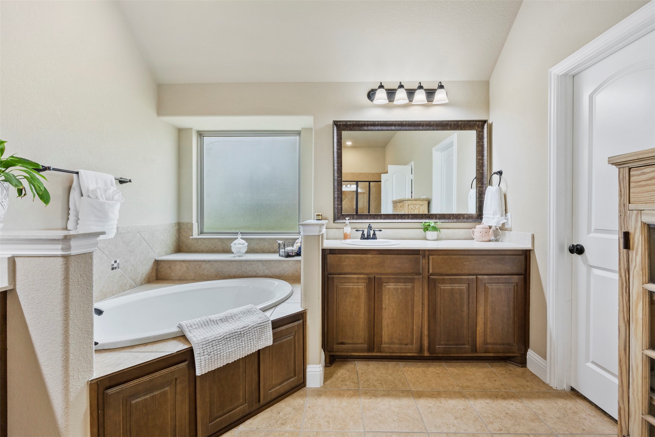 1111 Yukon Boulevard Waxahachie TX 75167