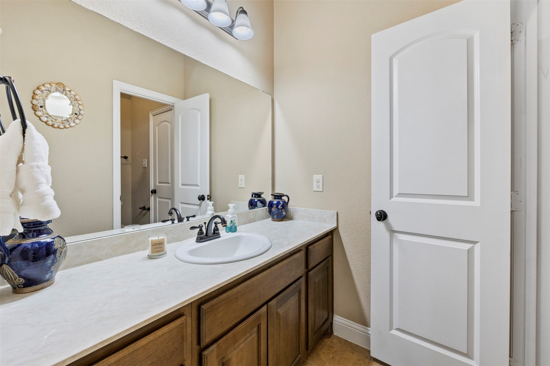 1111 Yukon Boulevard Waxahachie TX 75167