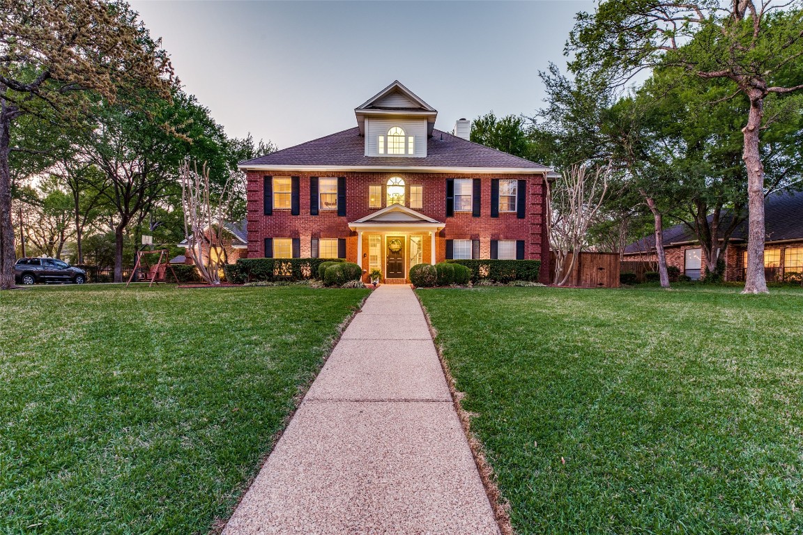 813 Oak Shadows Court Mansfield TX 76063