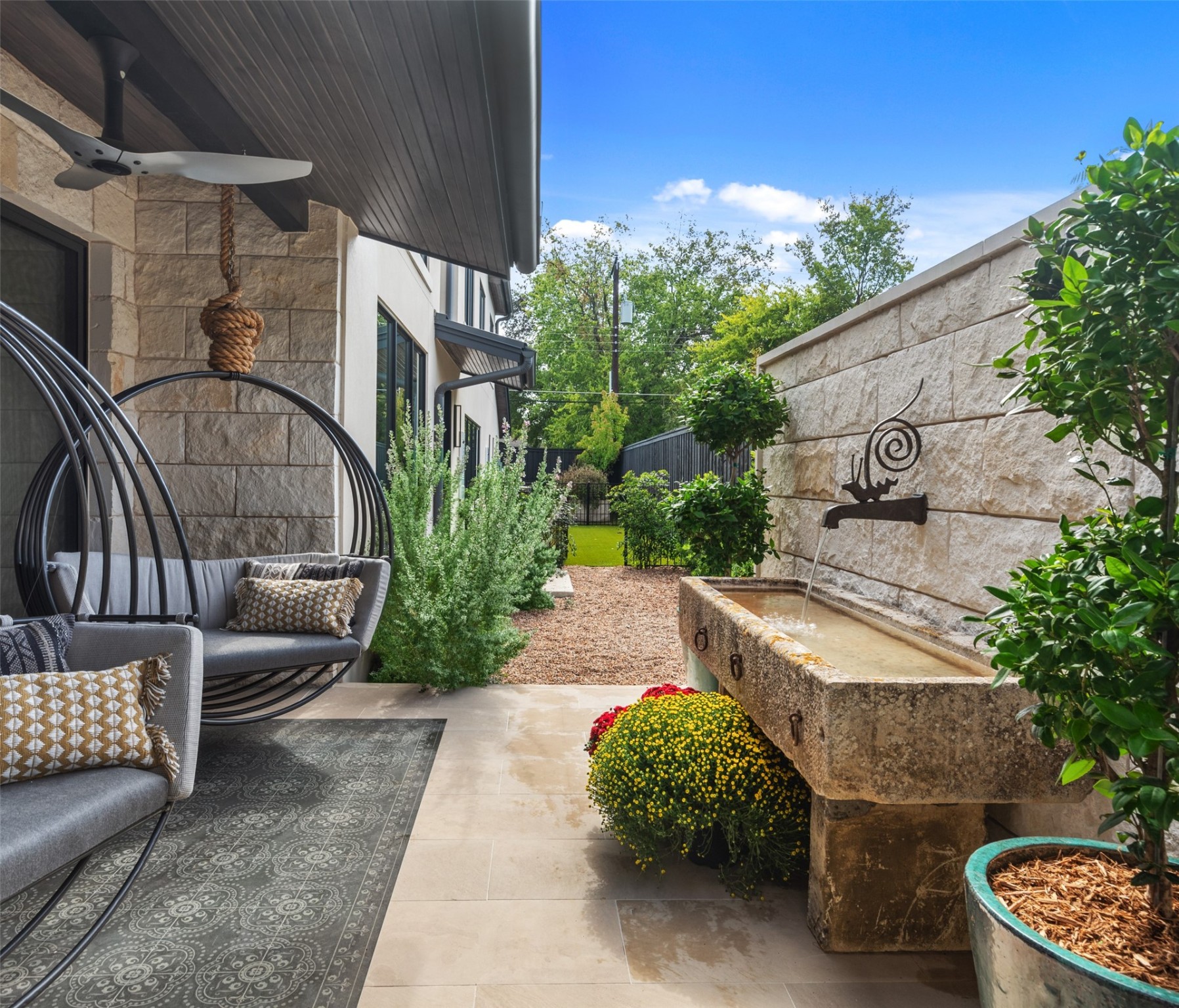 5714 Meadow Crest Drive Dallas TX 75230