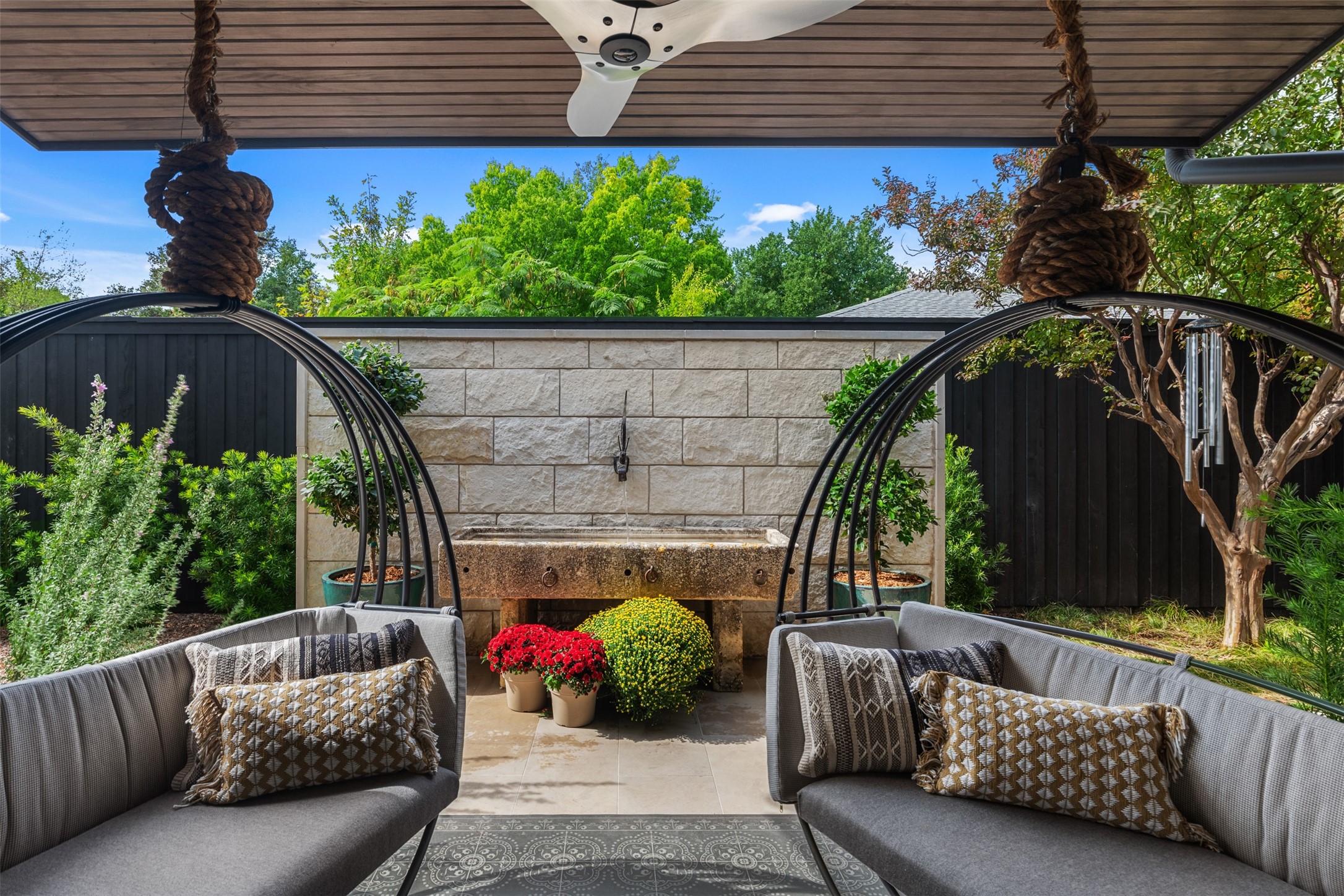5714 Meadow Crest Drive Dallas TX 75230