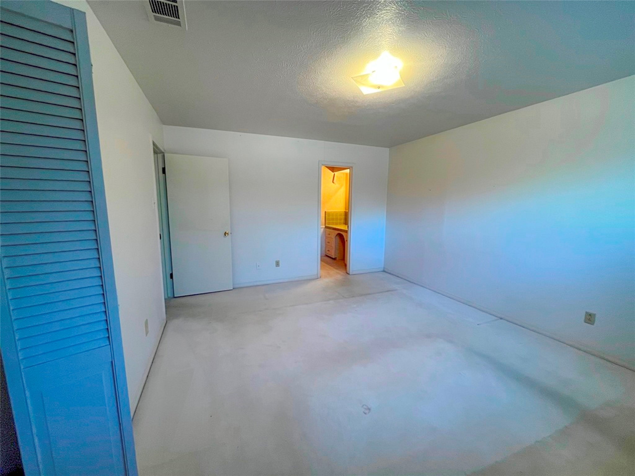 15 Post Oak Trail Greenville TX 75402