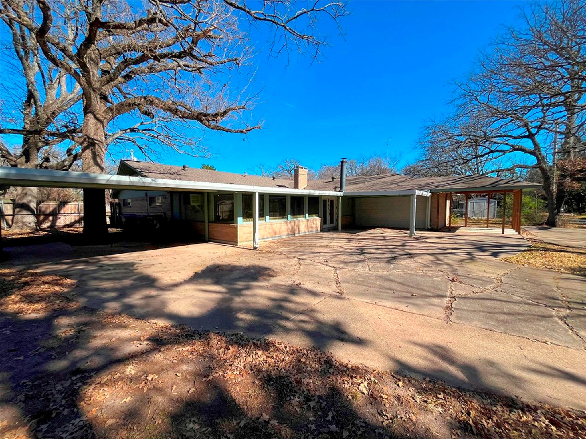 15 Post Oak Trail Greenville TX 75402
