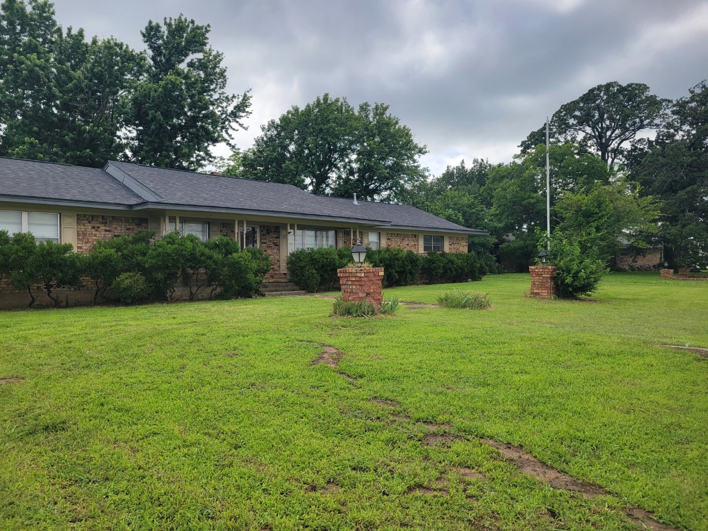 316 Charlie Drive Whitesboro TX 76273