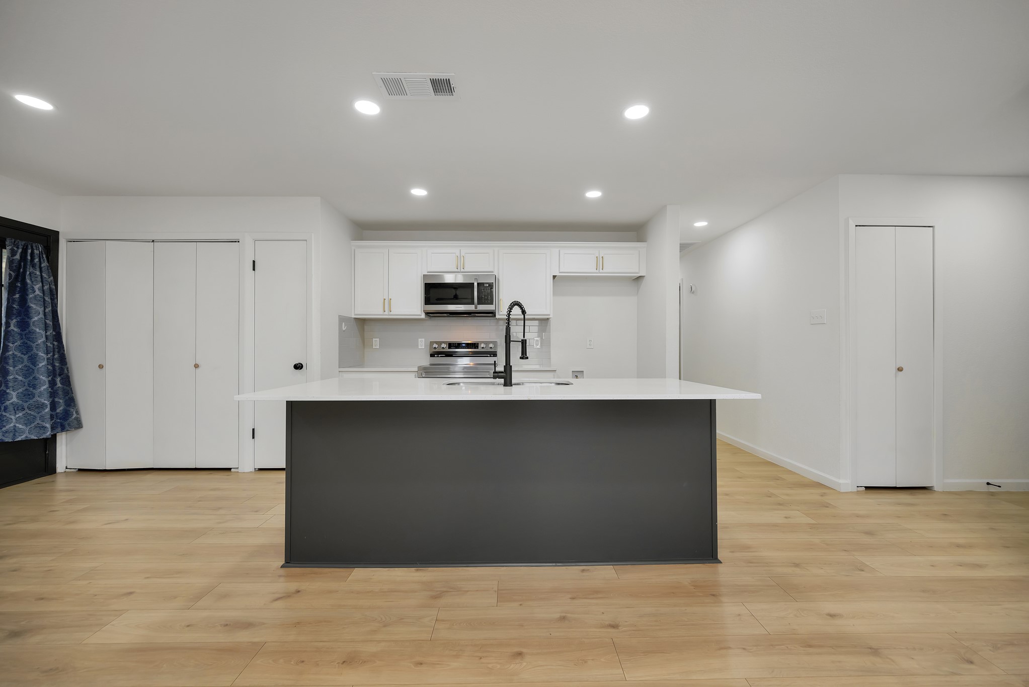 9415 Timberbluff Road Dallas TX 75249
