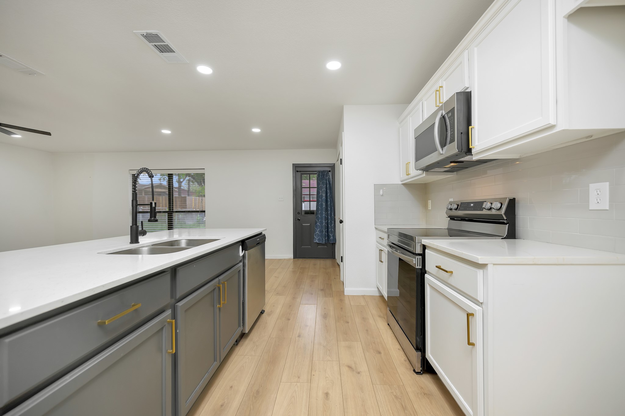 9415 Timberbluff Road Dallas TX 75249