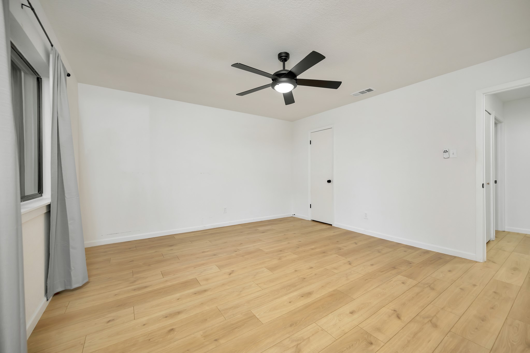 9415 Timberbluff Road Dallas TX 75249