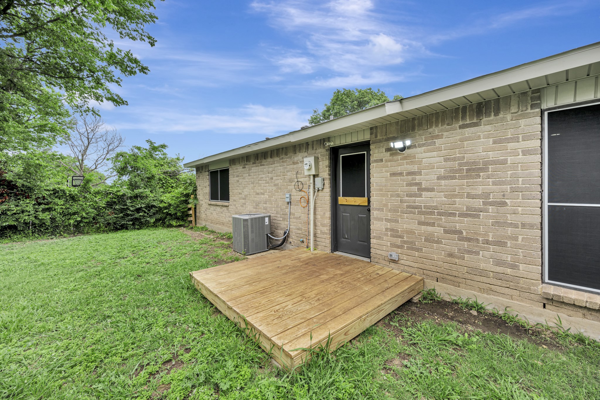 9415 Timberbluff Road Dallas TX 75249