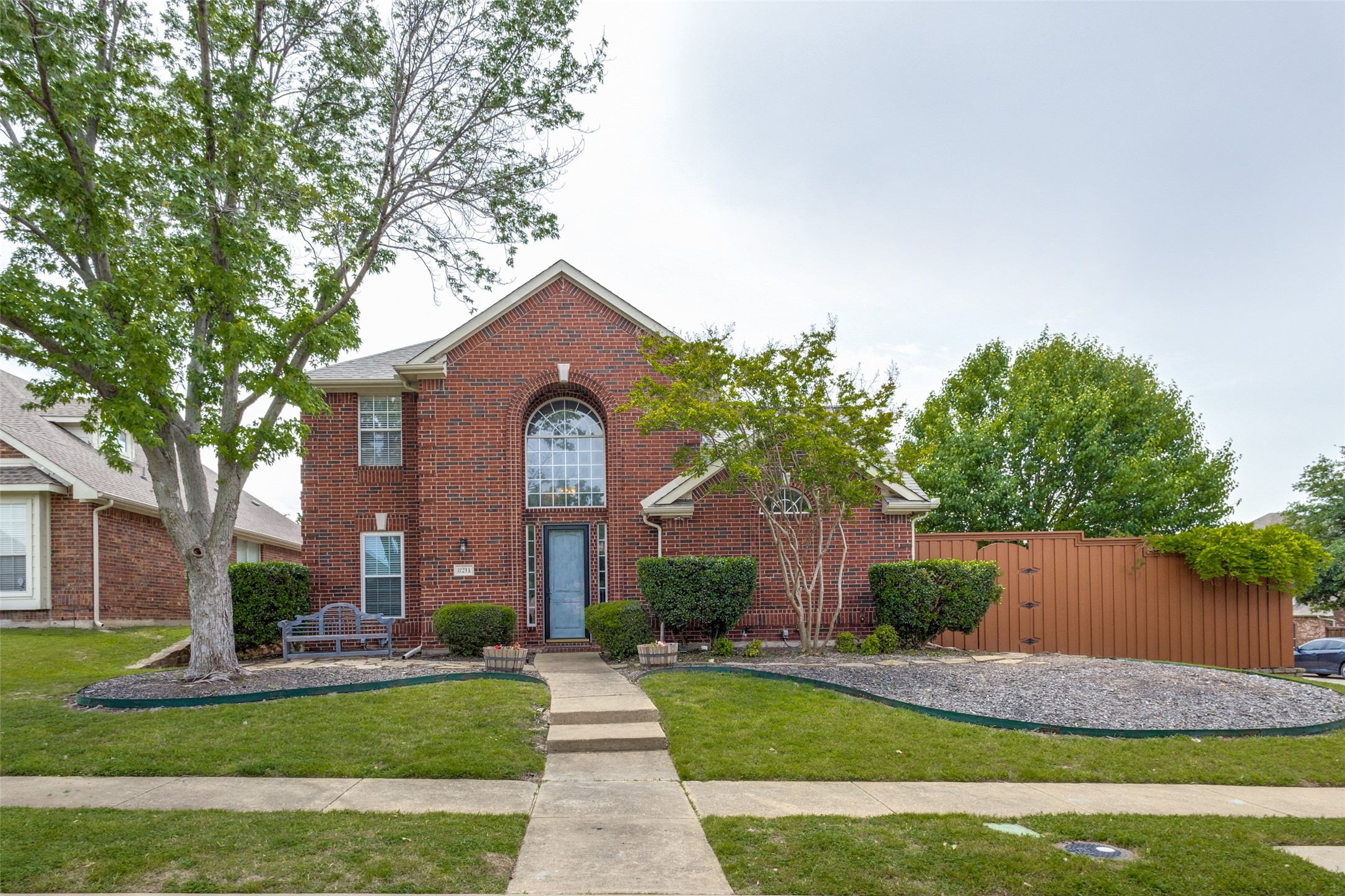 8211 Emerald Glen Lane Frisco TX 75033