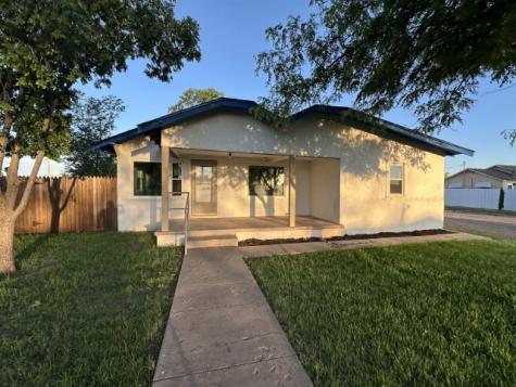 313 Avenue F Hereford TX 79045