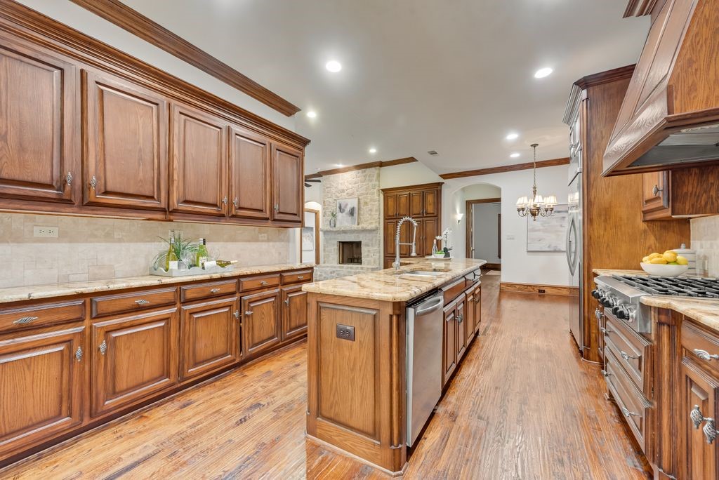 4705 Eva Place Plano TX 75093