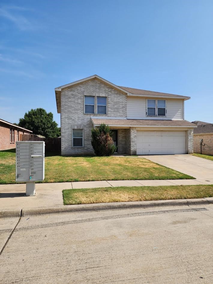 8017 Hidden Oaks Drive Fort Worth TX 76120