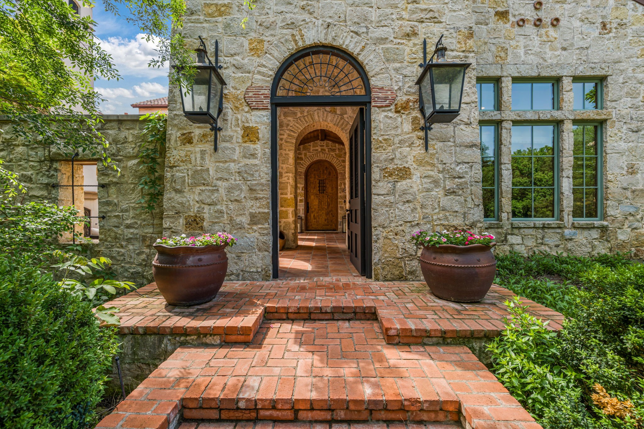 545 W Highland Street Southlake TX 76092