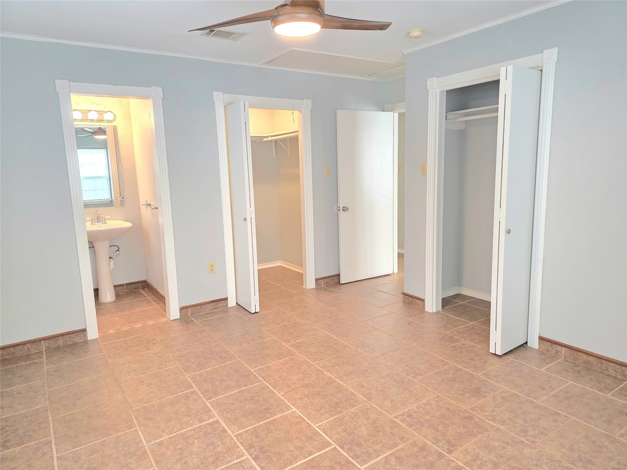 131 Ocean Drive Gun Barrel City TX 75156