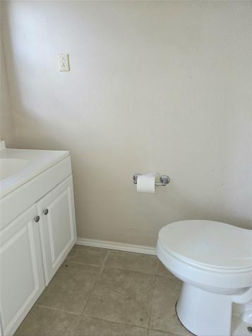 131 Ocean Drive Gun Barrel City TX 75156