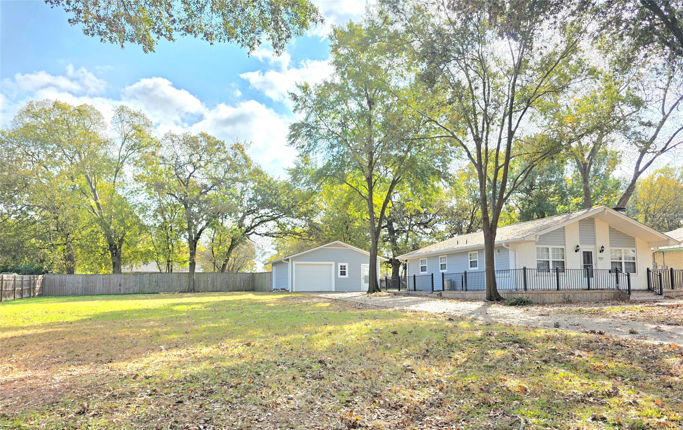 131 Ocean Drive Gun Barrel City TX 75156