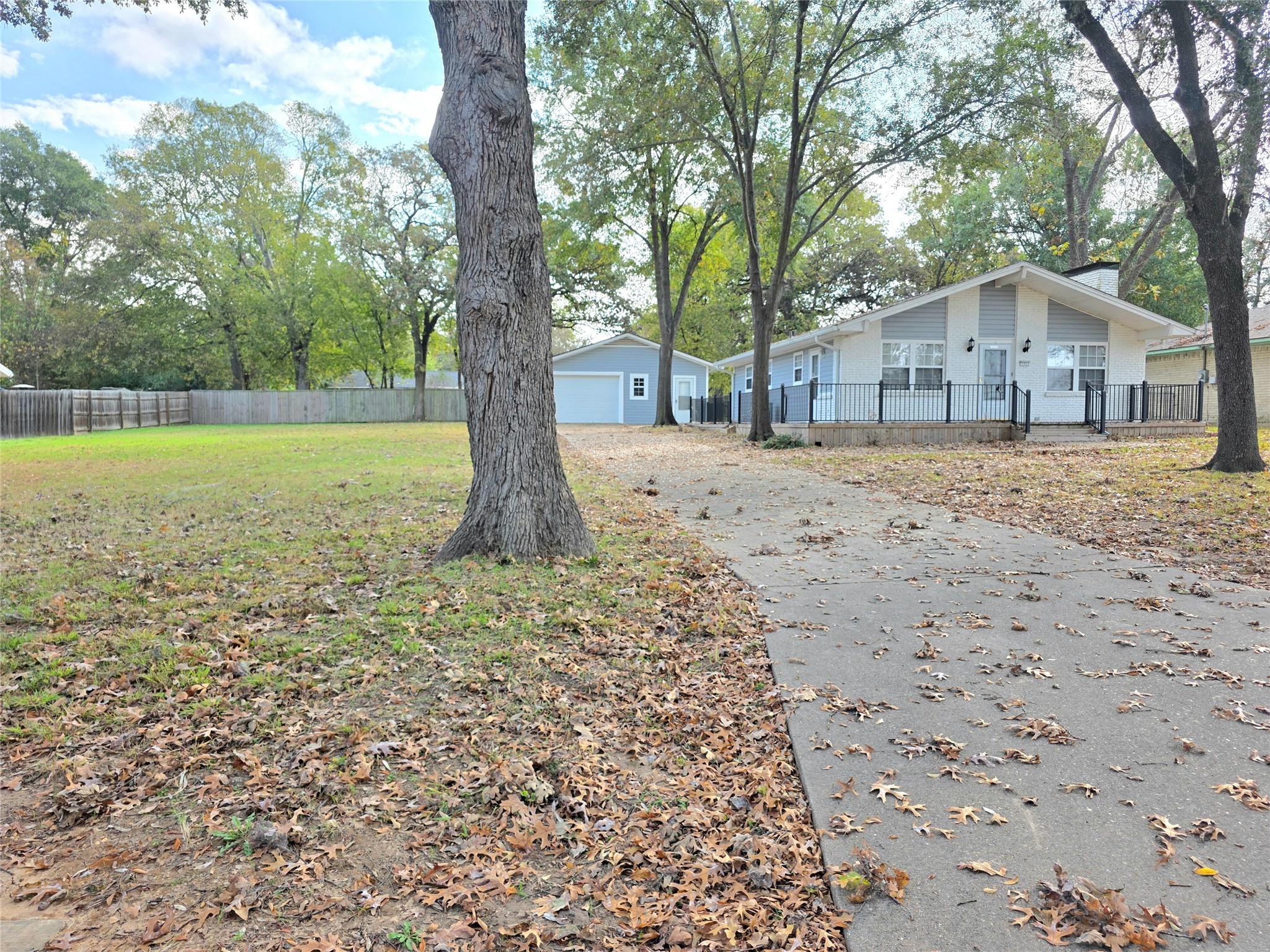 131 Ocean Drive Gun Barrel City TX 75156