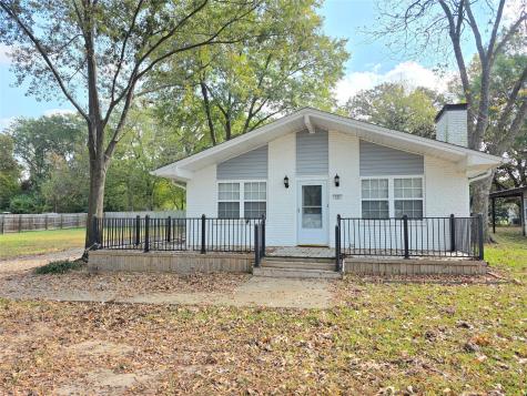 131 Ocean Drive Gun Barrel City TX 75156