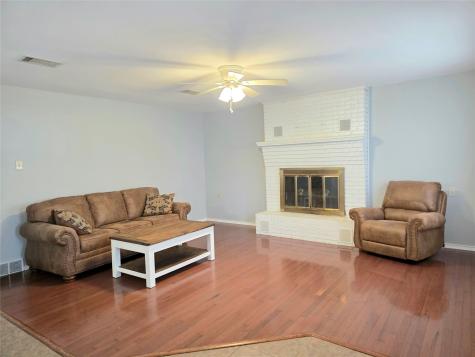 131 Ocean Drive Gun Barrel City TX 75156