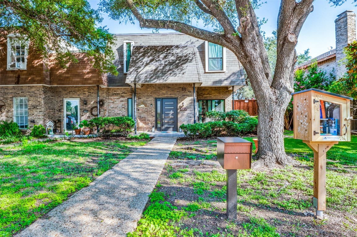 4217 Harvest Hill Road Dallas TX 75244