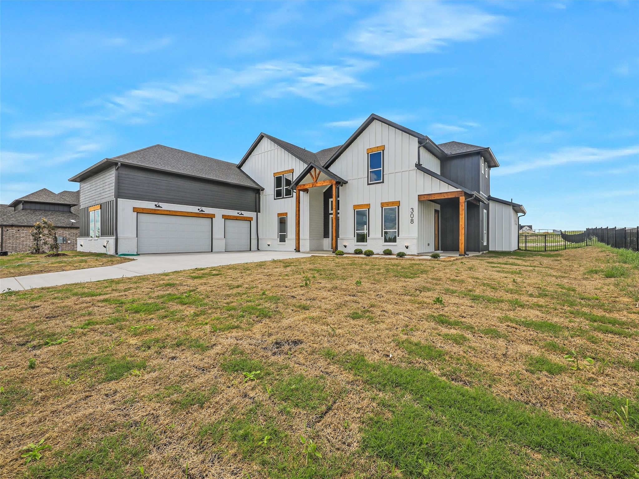 308 Ryker Lane Gunter TX 75058
