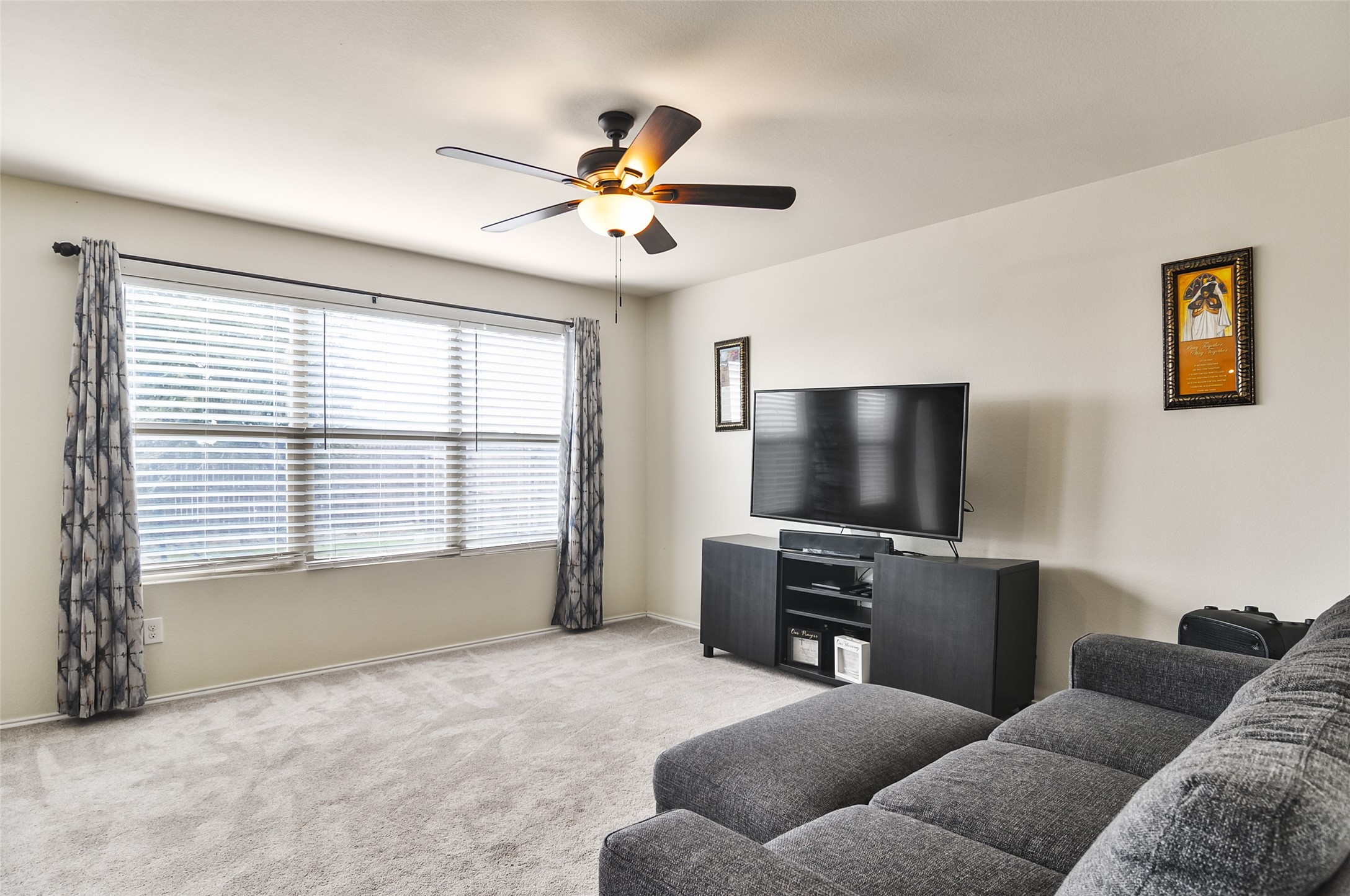 1930 Castaway Drive Dallas TX 75051