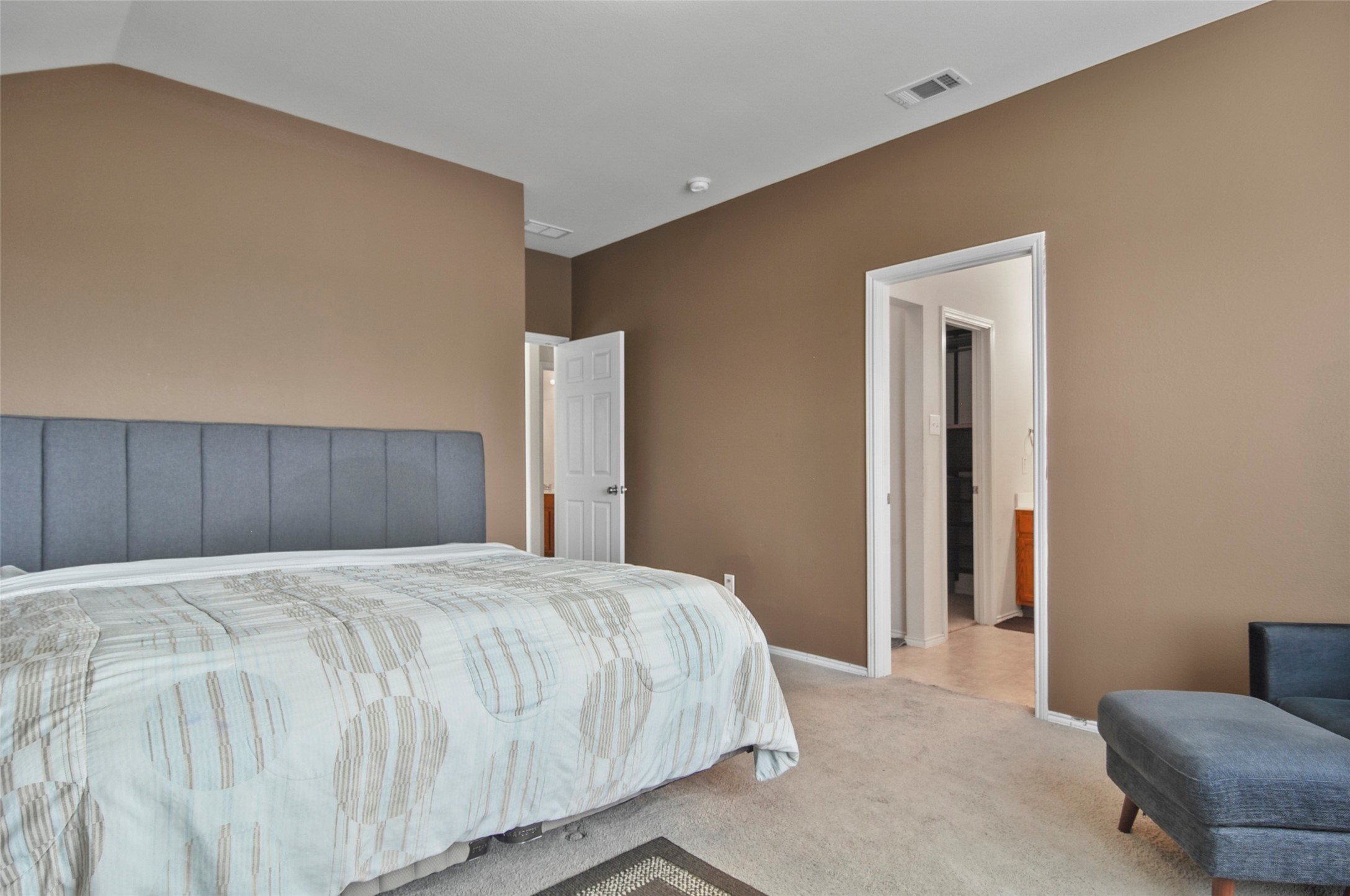 1930 Castaway Drive Dallas TX 75051