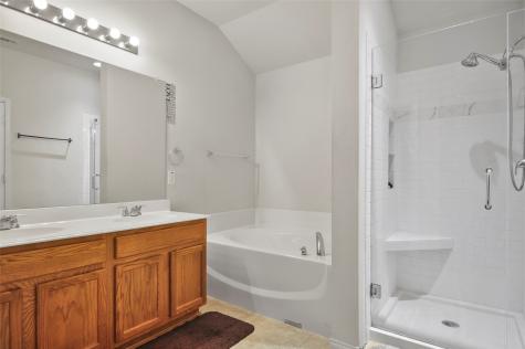 1930 Castaway Drive Dallas TX 75051
