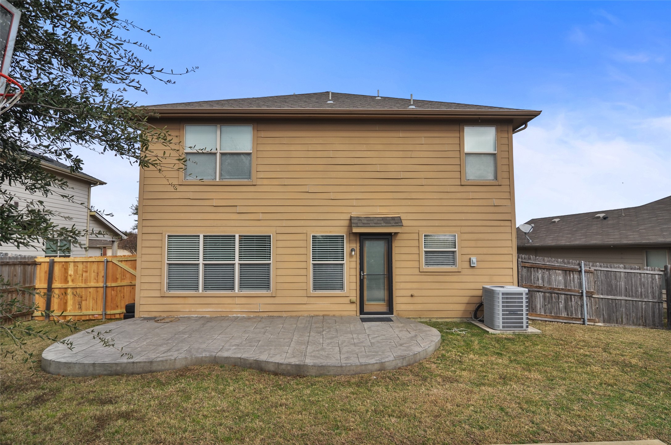 1930 Castaway Drive Dallas TX 75051