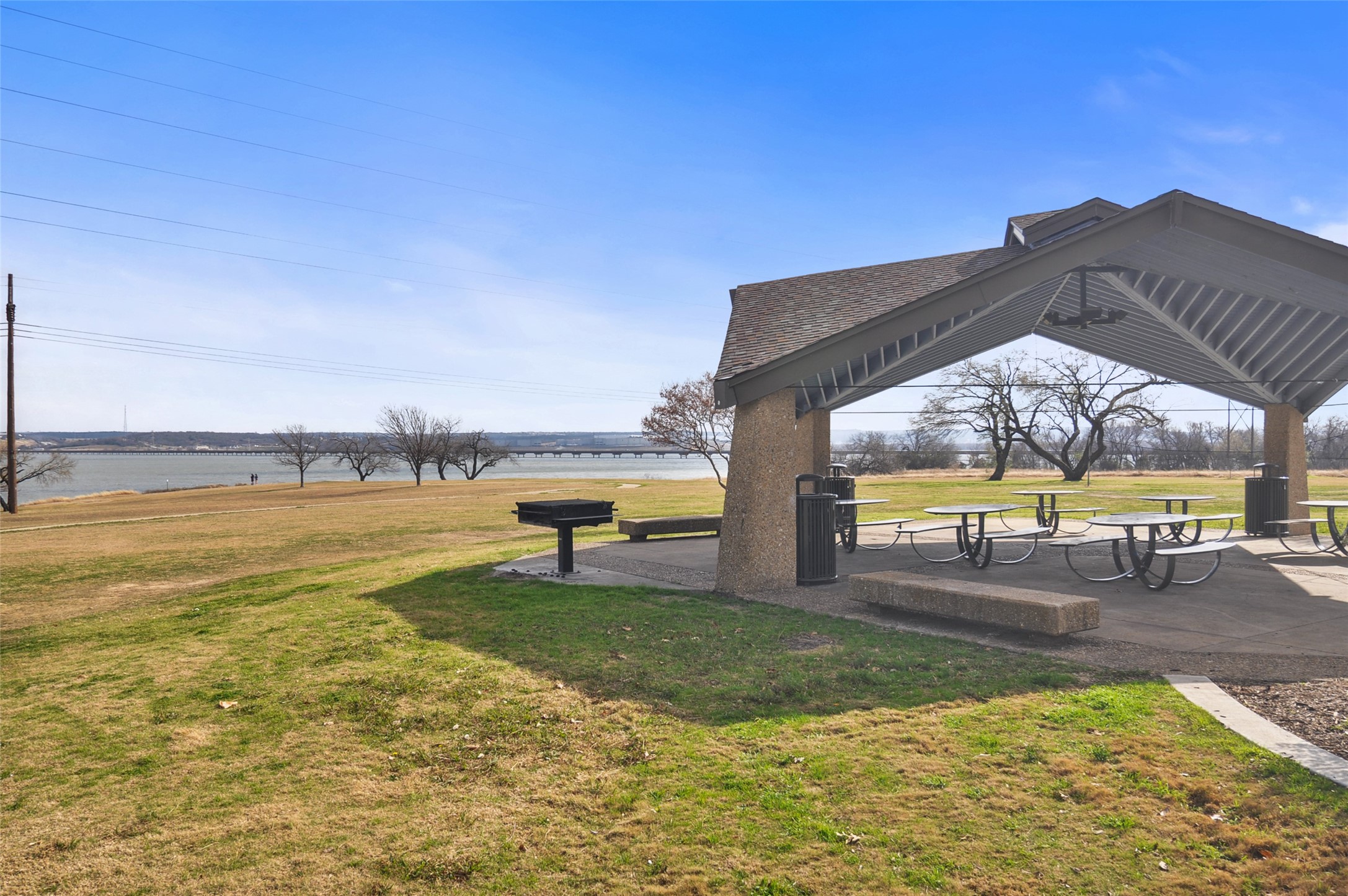 1930 Castaway Drive Dallas TX 75051