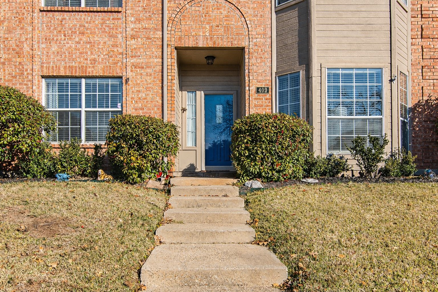 409 Red River Trail Irving TX 75063
