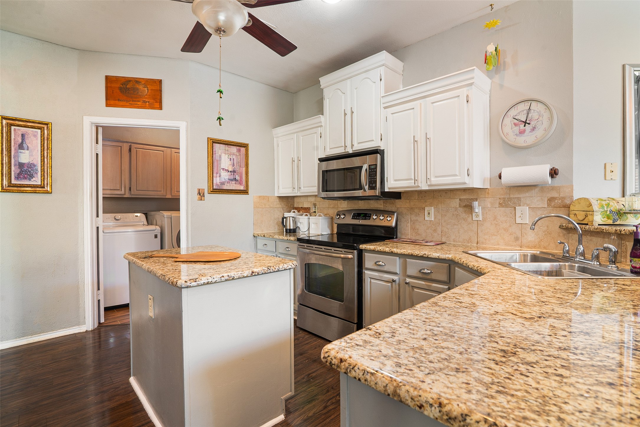 409 Red River Trail Irving TX 75063