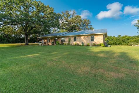 83 County Road 2025 Klondike TX 75448