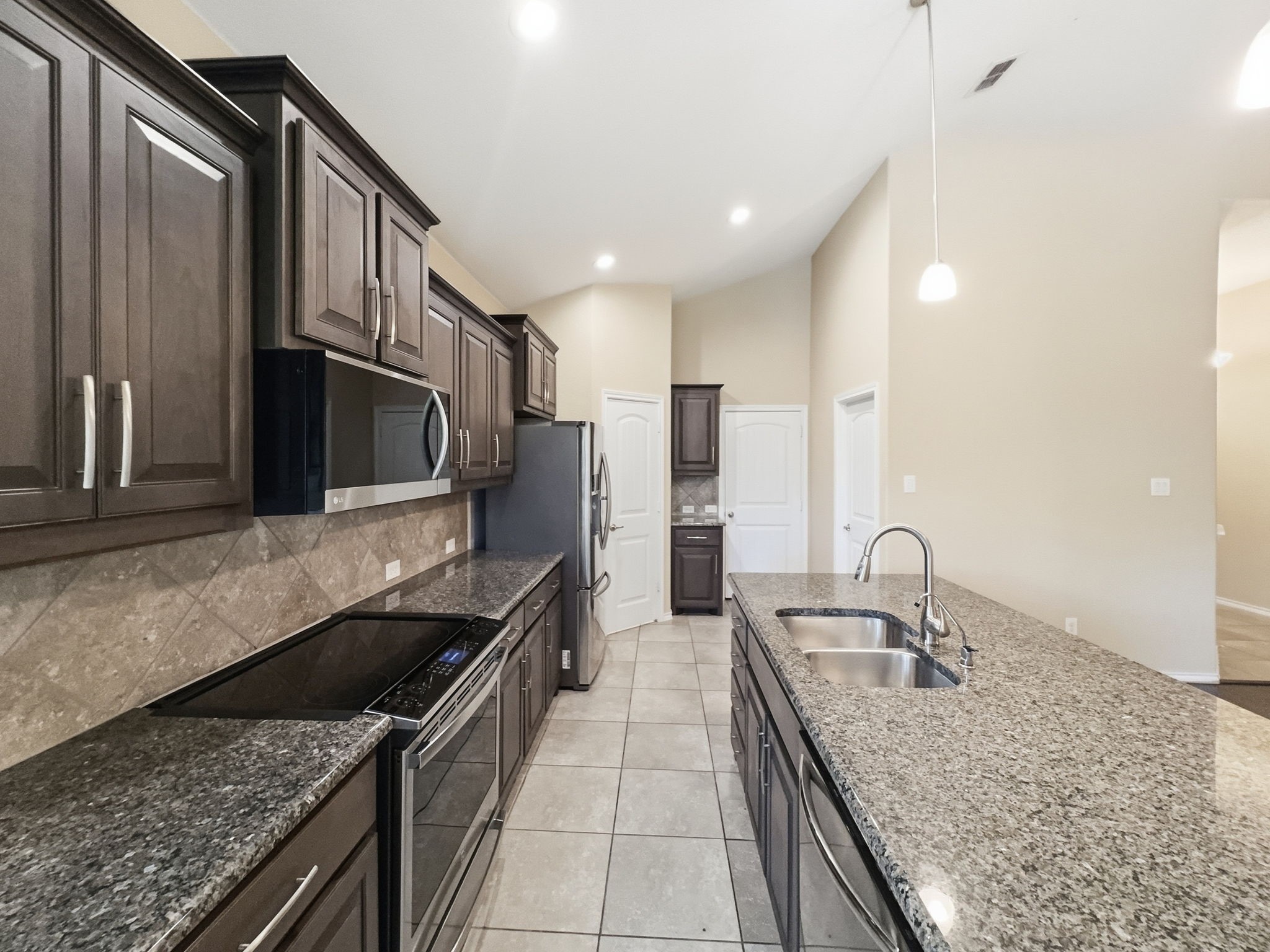 11213 Dorado Vista Trail Fort Worth TX 76052