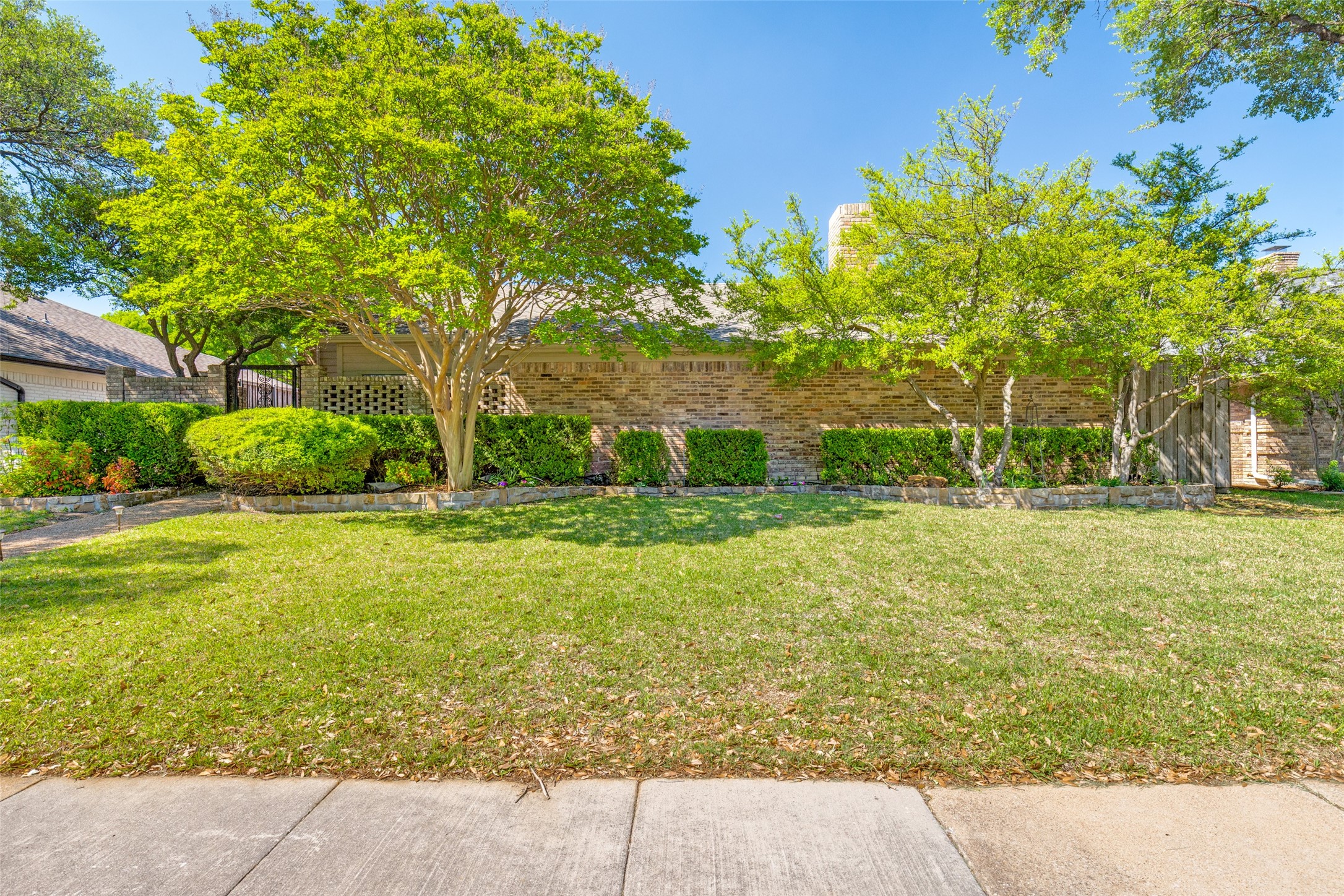 6515 Wrenwood Drive Dallas TX 75252