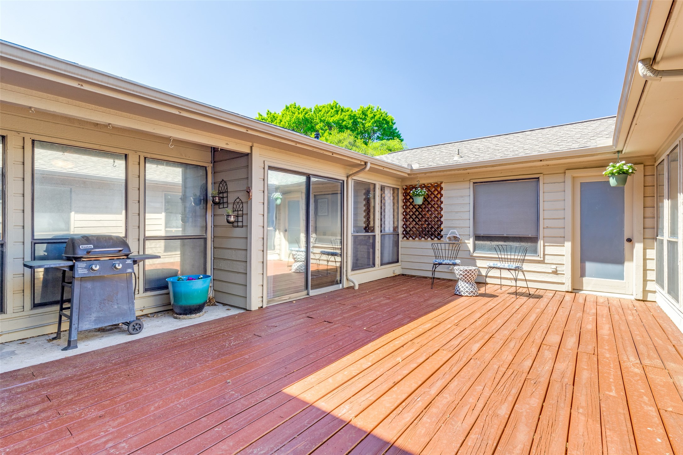 6515 Wrenwood Drive Dallas TX 75252