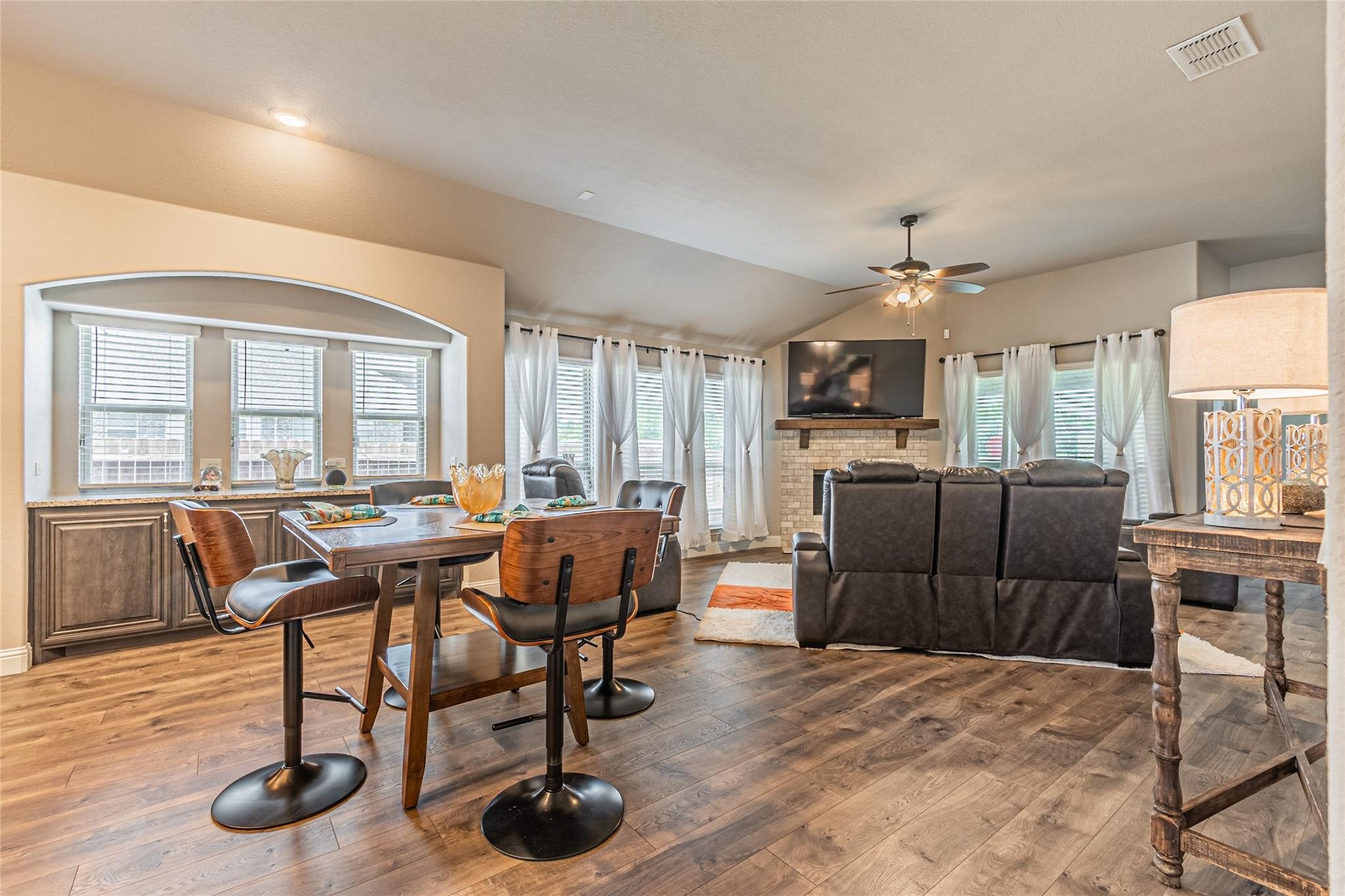 4201 Misty Ridge Street Mesquite TX 75181