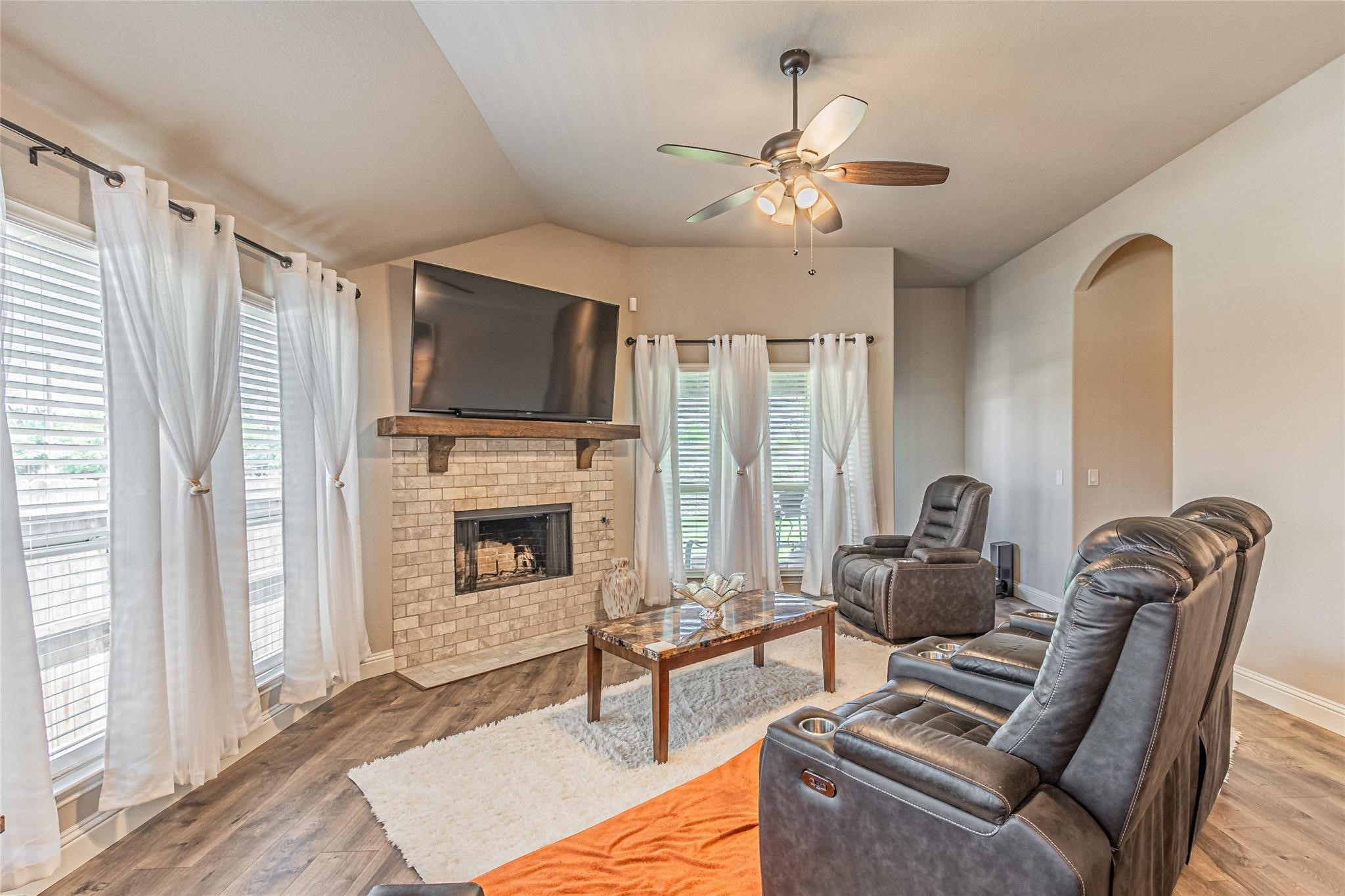 4201 Misty Ridge Street Mesquite TX 75181