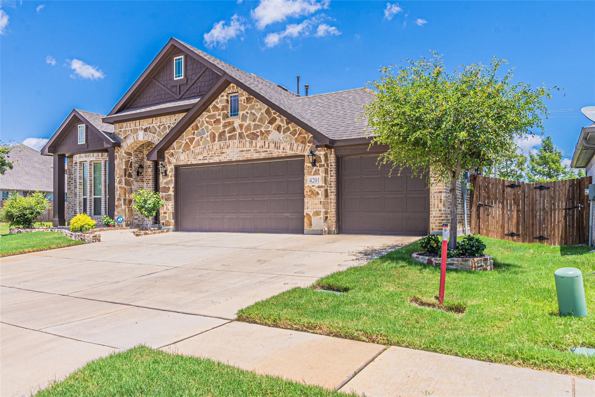 4201 Misty Ridge Street Mesquite TX 75181