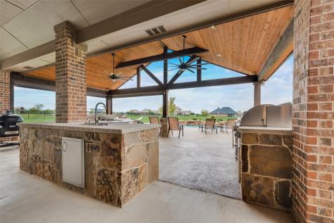 166 Livestock Drive Rockwall TX 75032