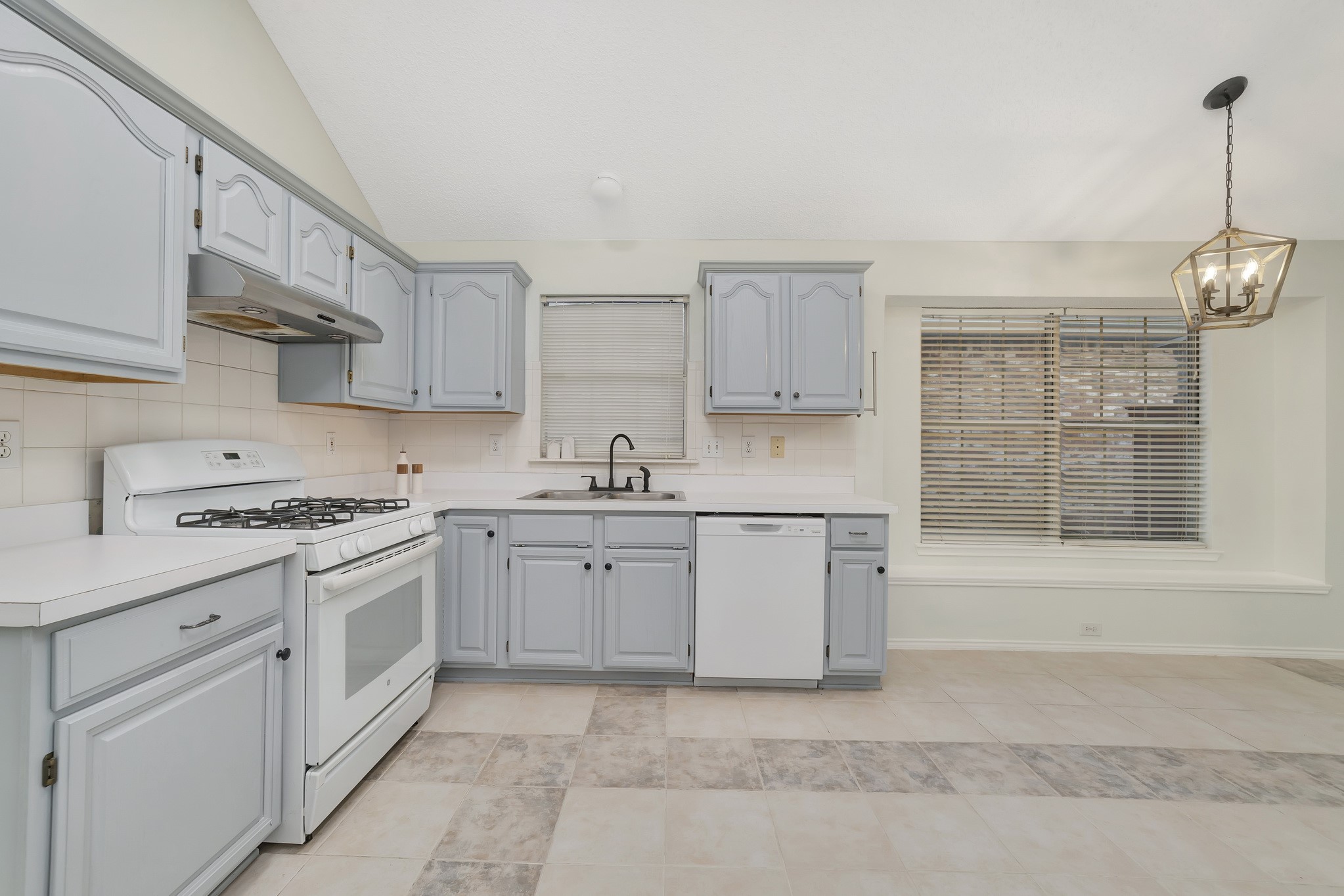 3013 Alyssum Court Garland TX 75040